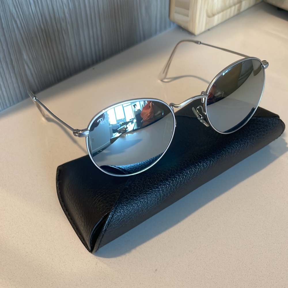 Ray-Ban Silver Wire Round Sunglasses